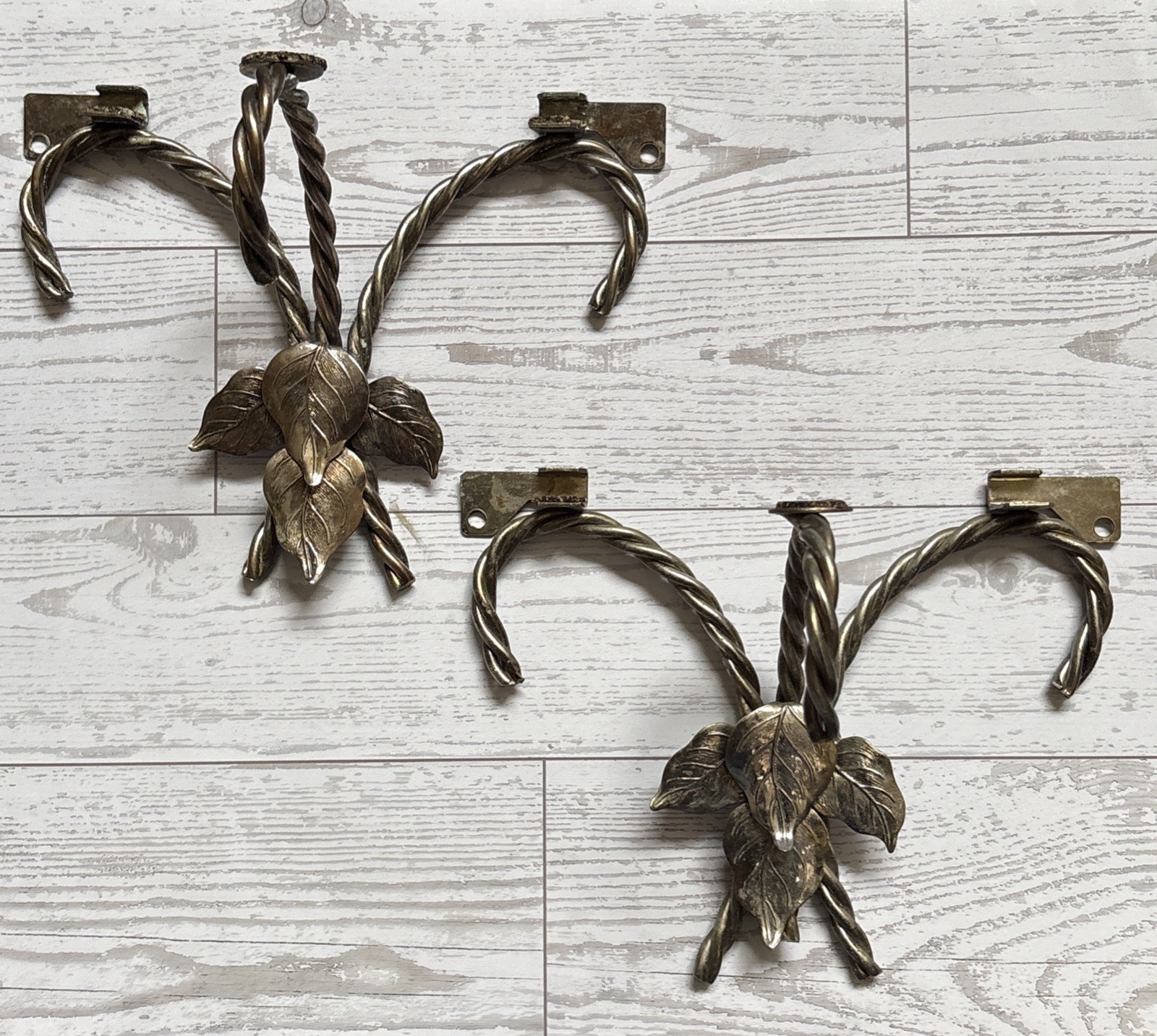 Mid Century Modern Brass Brackets Decorative Leaf Rose Wall Shelf Bracket Set gallery