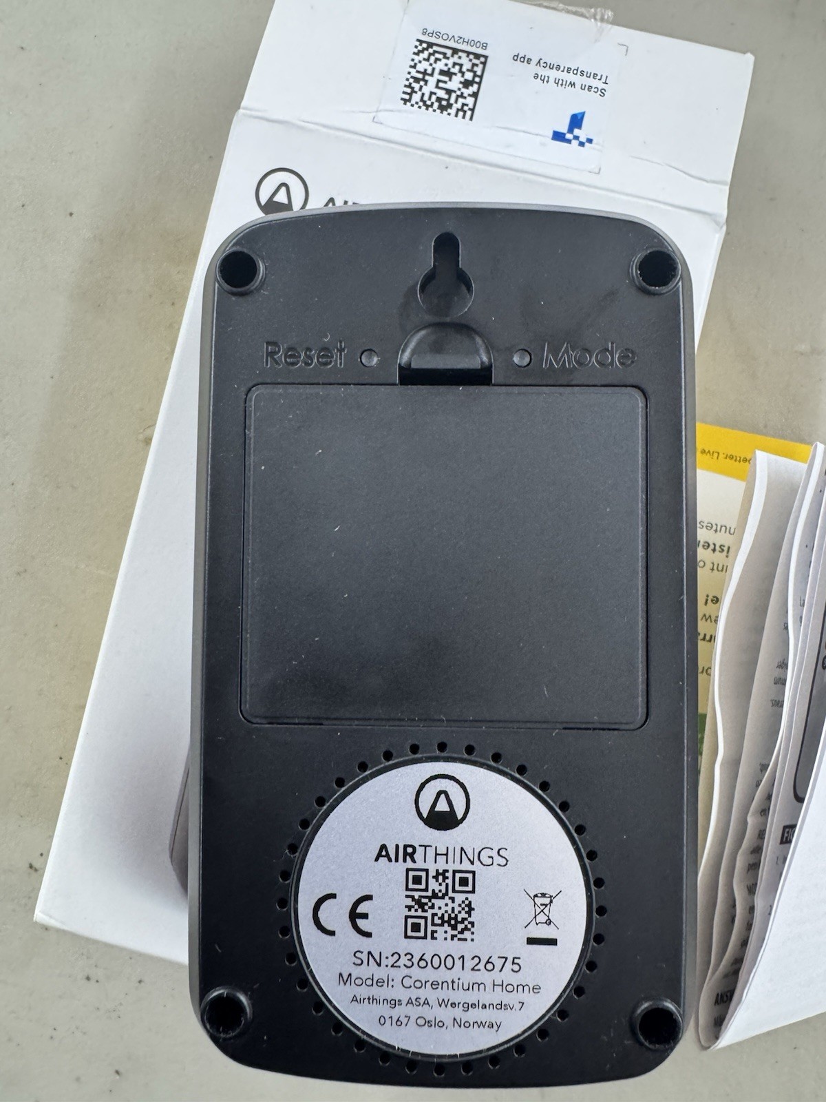 Airthings Corentium Home Digital Radon Gas Detector - TESTED & WORKING gallery