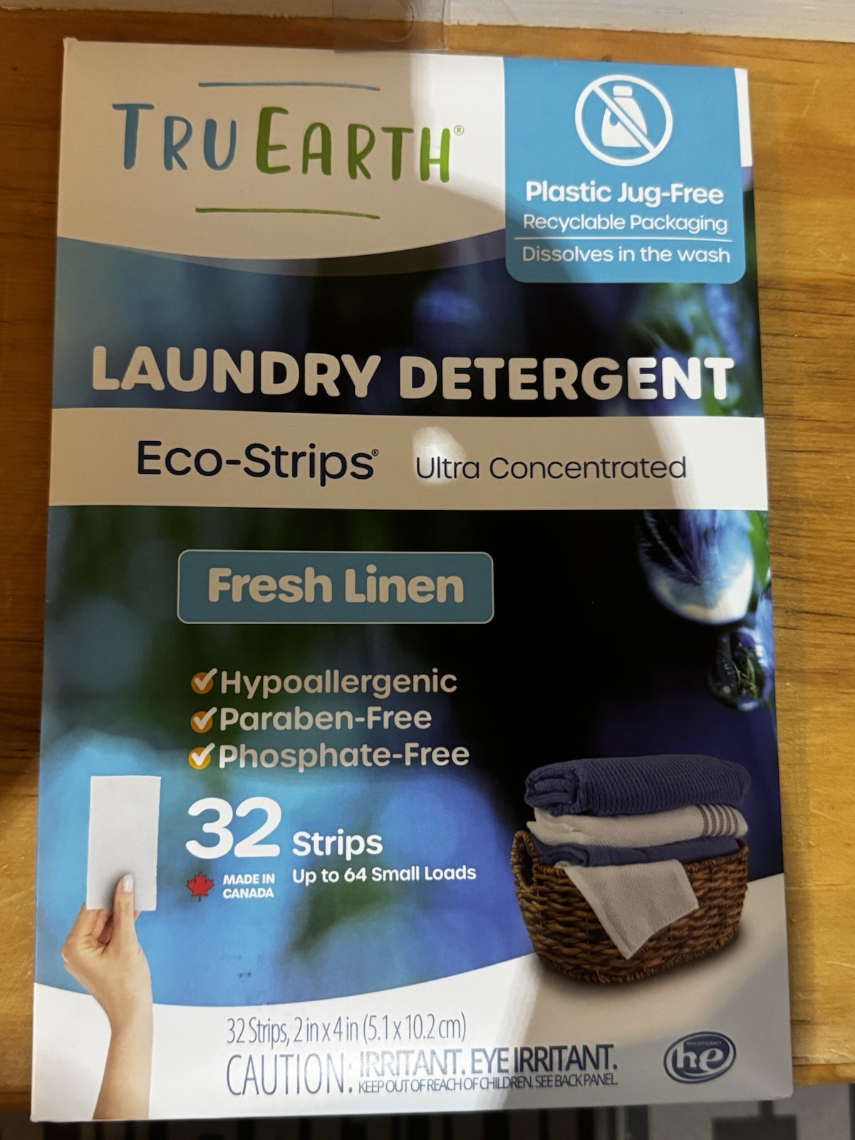 Tru Earth Compact Dry Laundry Detergent Sheets, Fresh Linen 32 Loads gallery