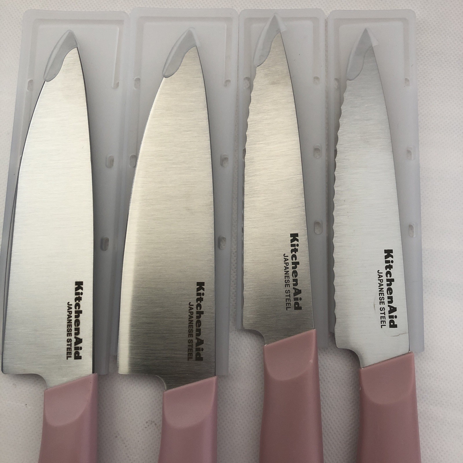 New Kitchenaid Dried Rose Pink HDRA Open Stock 4 Chef Serrated Knives w Covers gallery