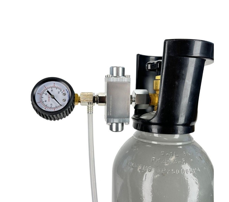 Universal Mini Gas Master CO2 Regulator for Regular CO2 Gas Bottle/Soda Stream gallery