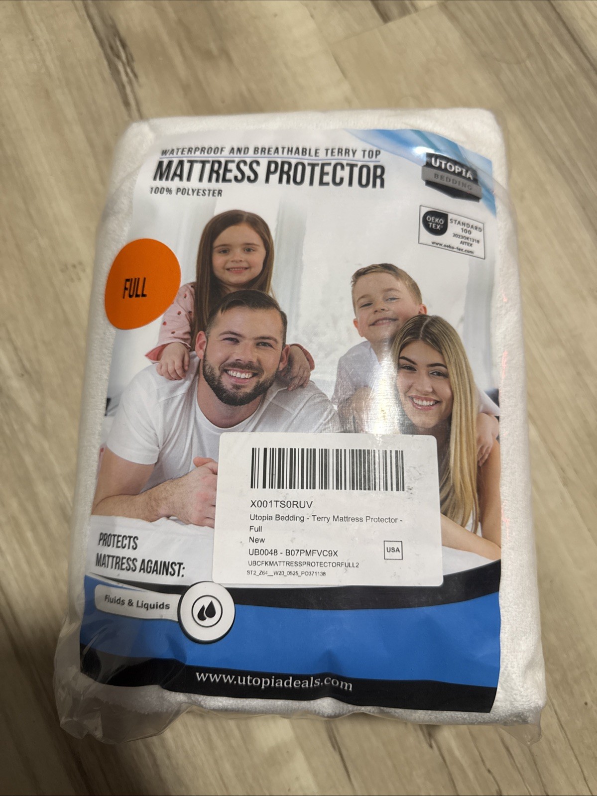 Waterproof And Breathable Terry Top Mattress Protector 100% Polyester Full gallery