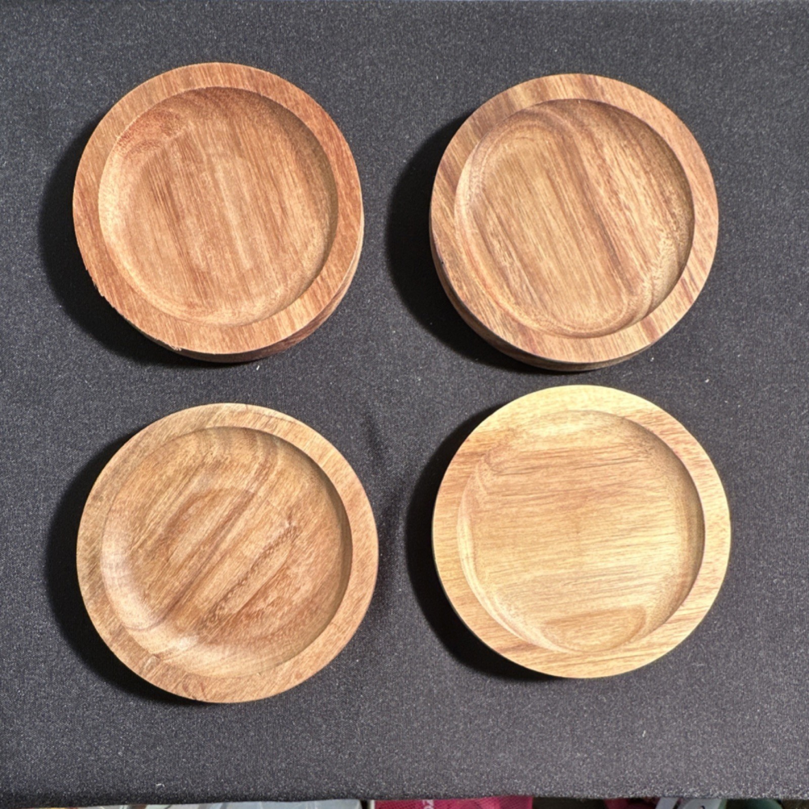 Set of 4 Stackable Round Medium Brown Wood Coasters Contemporary Solid gallery