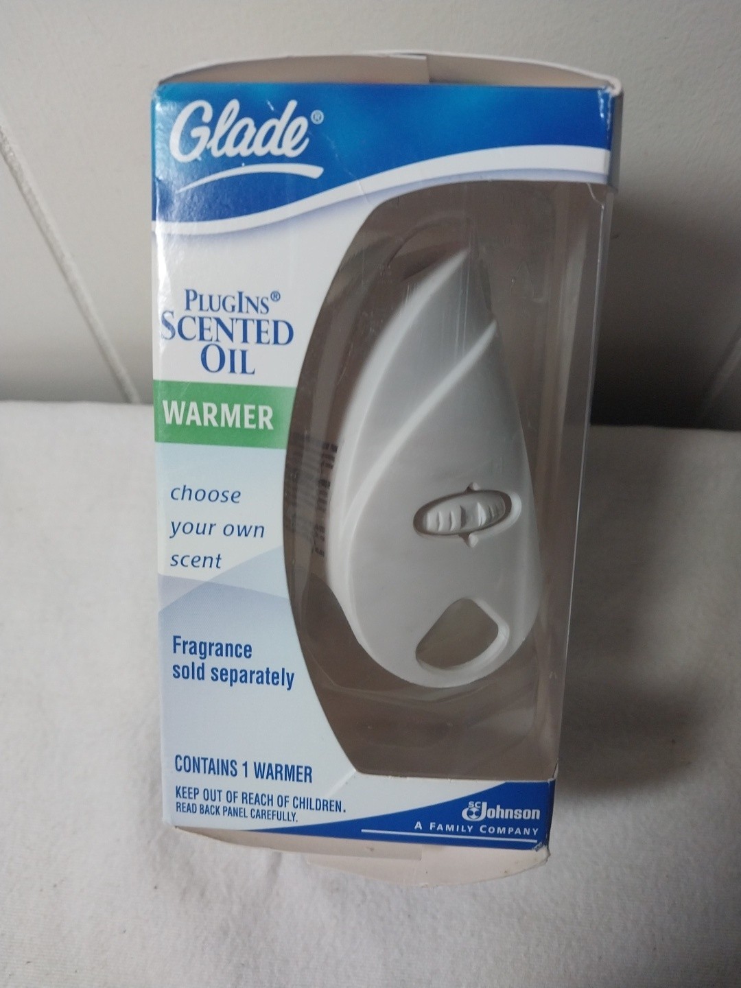 GLADE PlugIns Scented Oil Warmer Plug In Air Freshener Dispenser 2008 NEW gallery