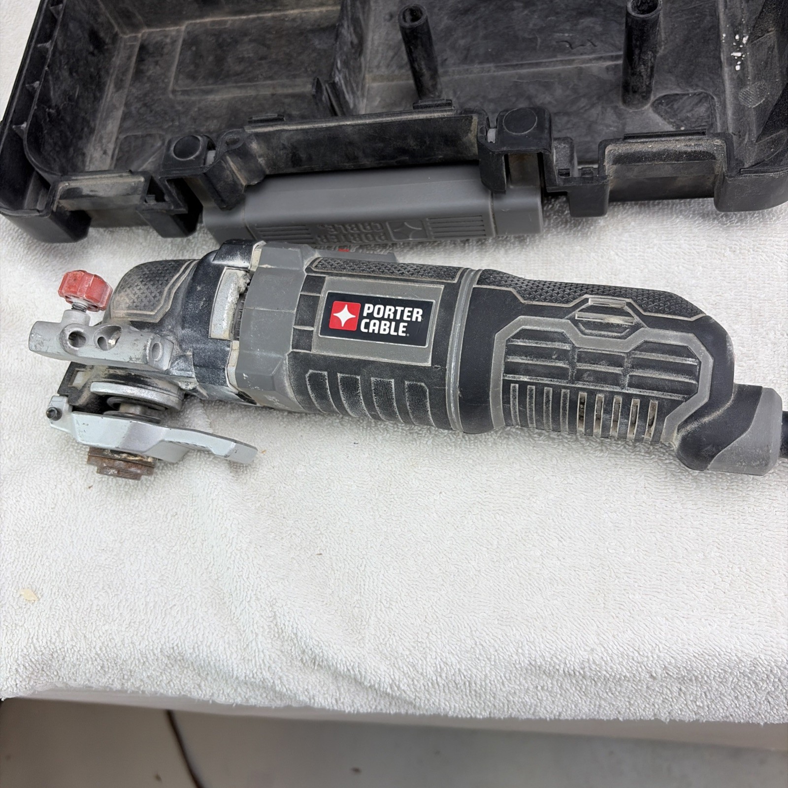 PORTER-CABLE PCE605 Type 2 Oscillating Tool Corded 120V Variable Speed W’ Case gallery