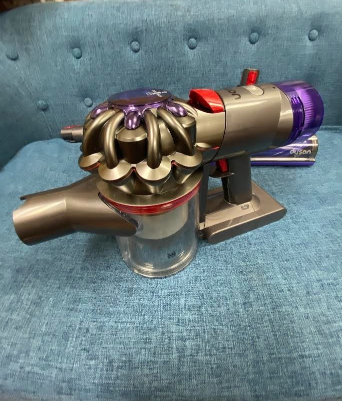 Dyson Dyson V8 Origin Extra 400494-01 Stick Vacuum Cleaner gallery