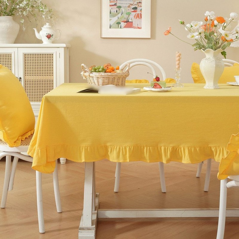 Gingham Tablecloth Versatile For Outdoor Gatherings Machine Washable And Dryable gallery