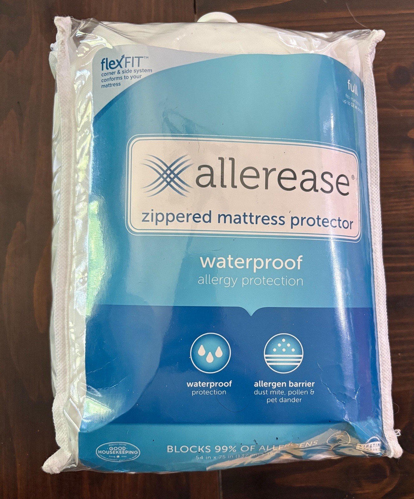 Allerease Full Waterproof Maximum Allergy Protection Zippered sac Read gallery