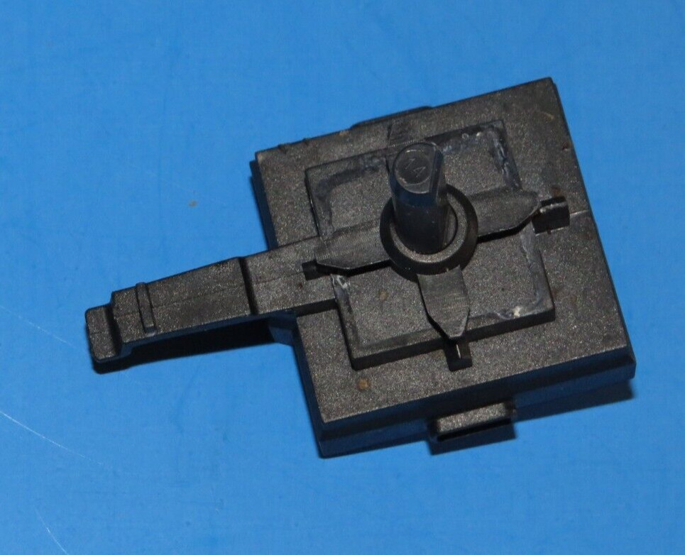 Maytag Washer: Water Temperature Control Switch (W10285512) (P6040) gallery