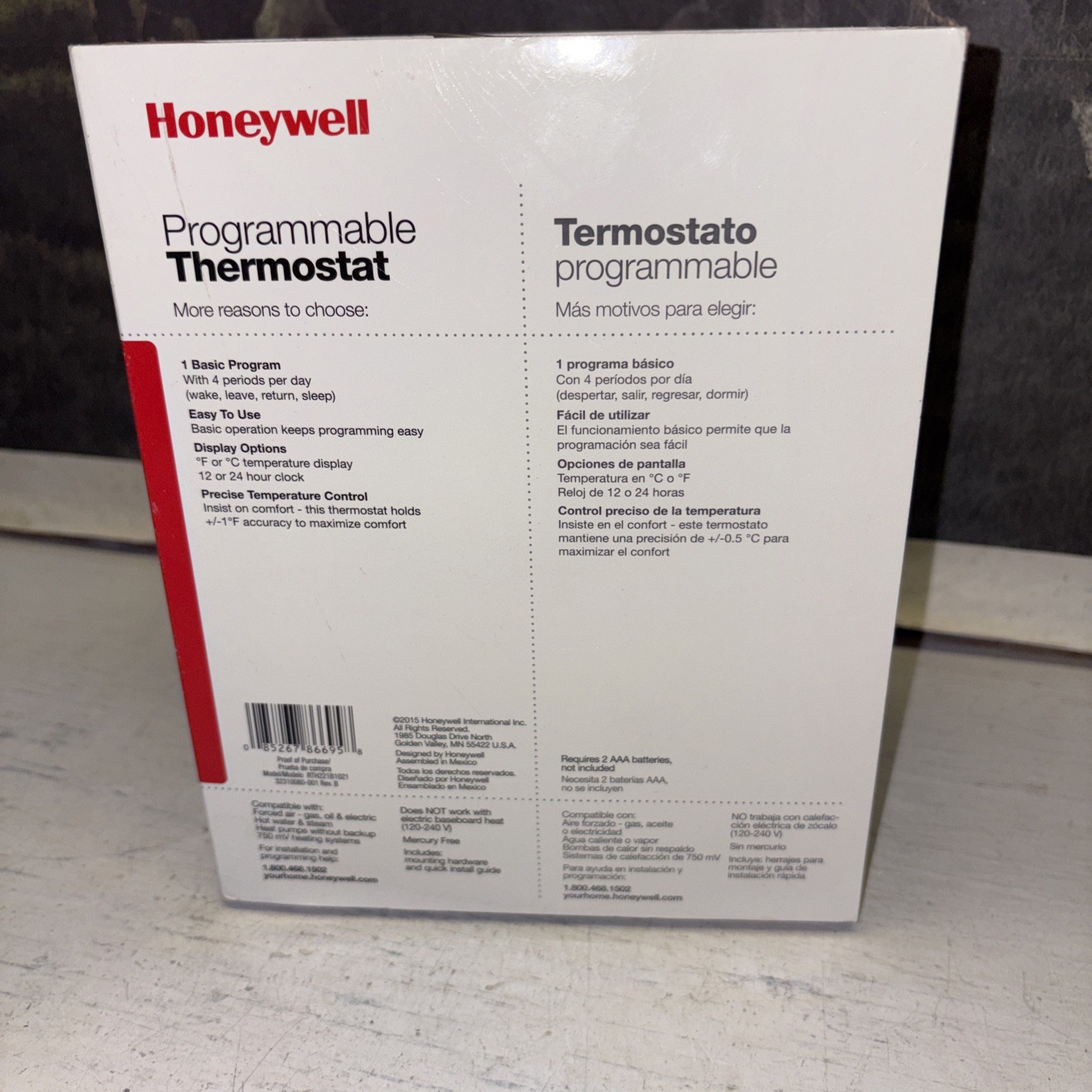 Honeywell 1-Week Programmable Thermostat (RTH221B1021) gallery
