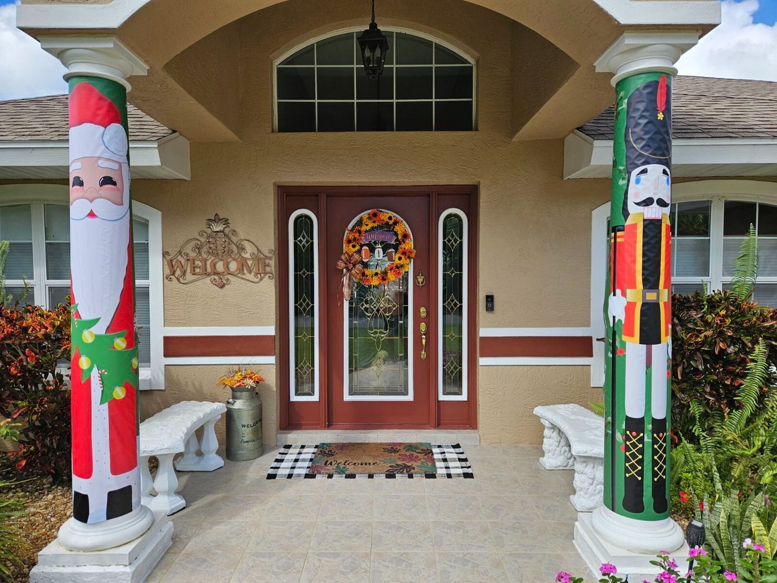 Nut Cracker Christmas Decoration - BIG - Thick Vinyl Column Wrap 6'x24" gallery