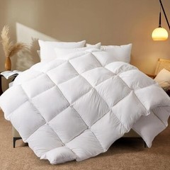 WhatsBedding Luxurious Feather Down Fiber Comforter Queen Queen, White 90×90