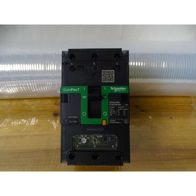 C12E3TM160L ComPacT NSXm E Switch (16kA to 415VAC), 3P 3d, 160A Connect gallery