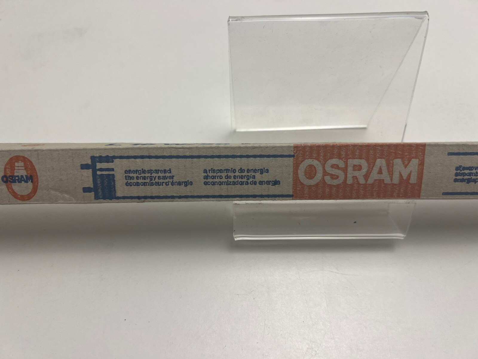 OSRAM, L 16W/25 Weis-Universal-White Florescent Lamp 720 x 26mm Made in Germany gallery