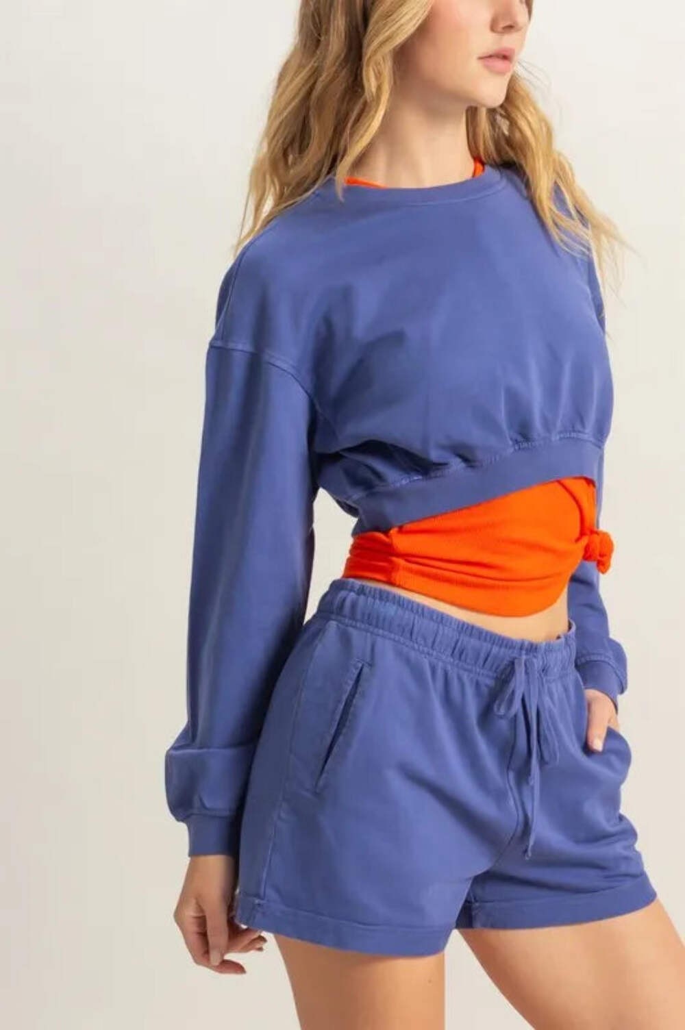 Crew Neck Long Sleeve Crop Sweatshirt gallery