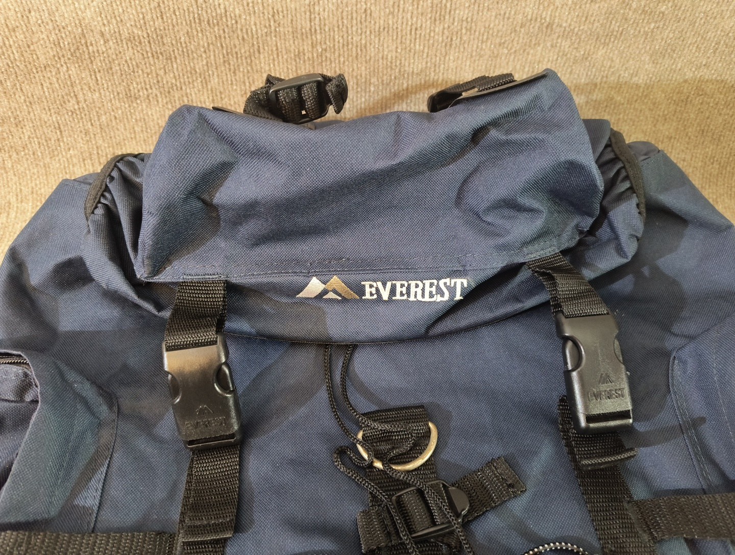 Everest Large Hiking Backpack – Outdoor Camping Travel Pack – Multiple Pockets  2
