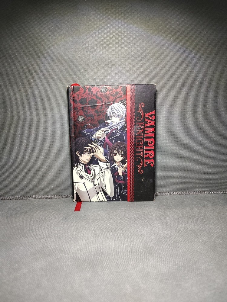 Vampire Knight: 75 Sheets, Lined Journal 20%off2+