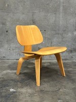Herman Miller Eames LCW Lounge Chair 2006 Molded Plywood gallery