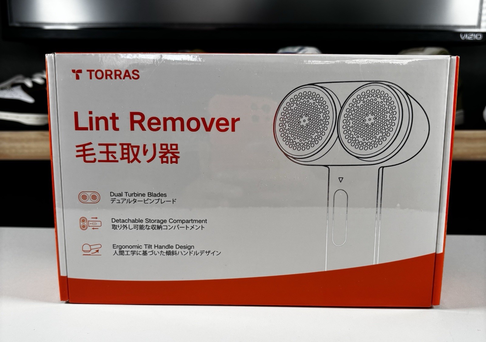 TORRAS Dual Head Lint Remover Electric Fabric Shaver Rechargeable 3 Speed gallery