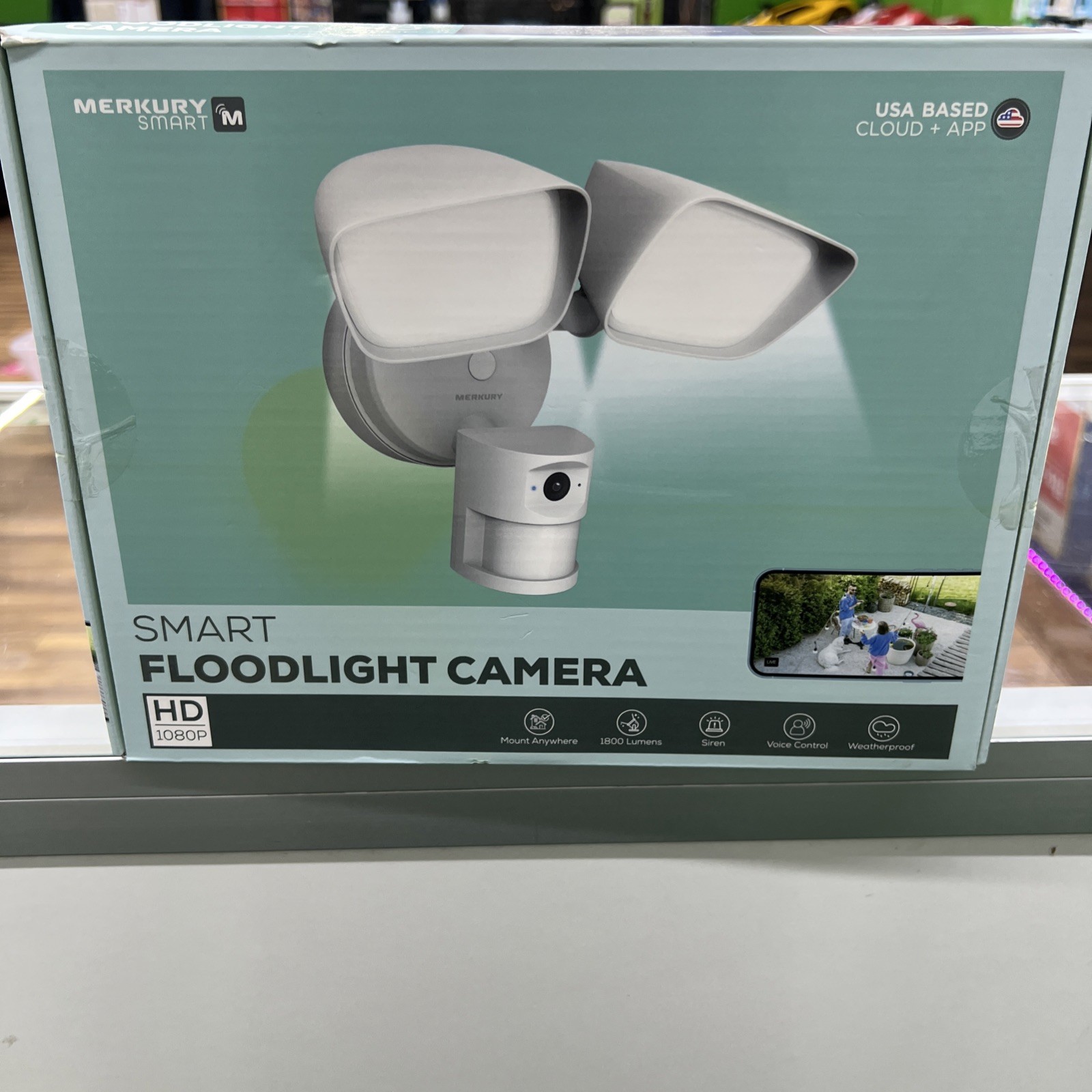 Floodlight Camera HD Surveillance, Motion Alerts & 1800-Lumen Light gallery
