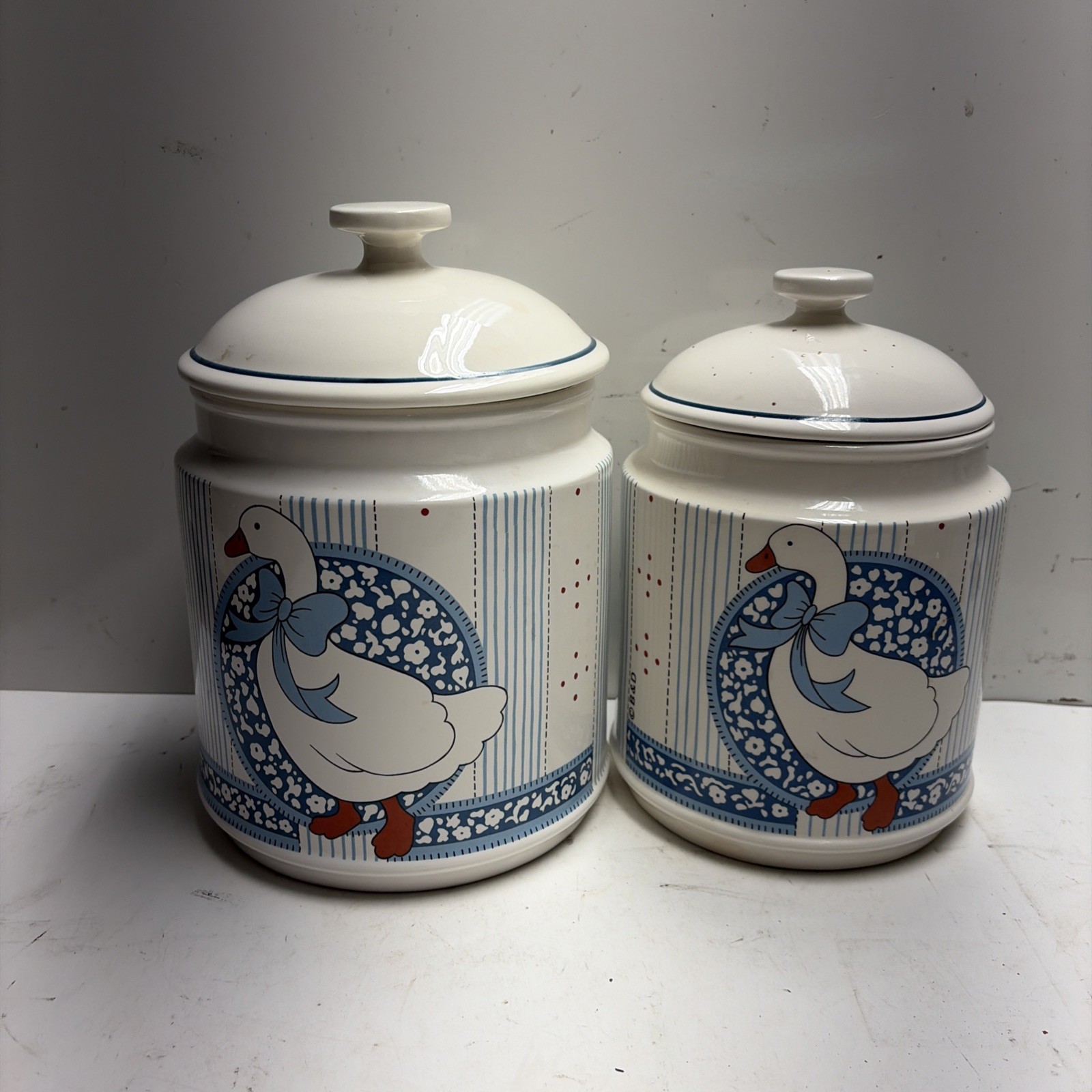2pc Ceramic Goose Canister Set w/ Lids White/Blue 1.5L Country Kitchen gallery