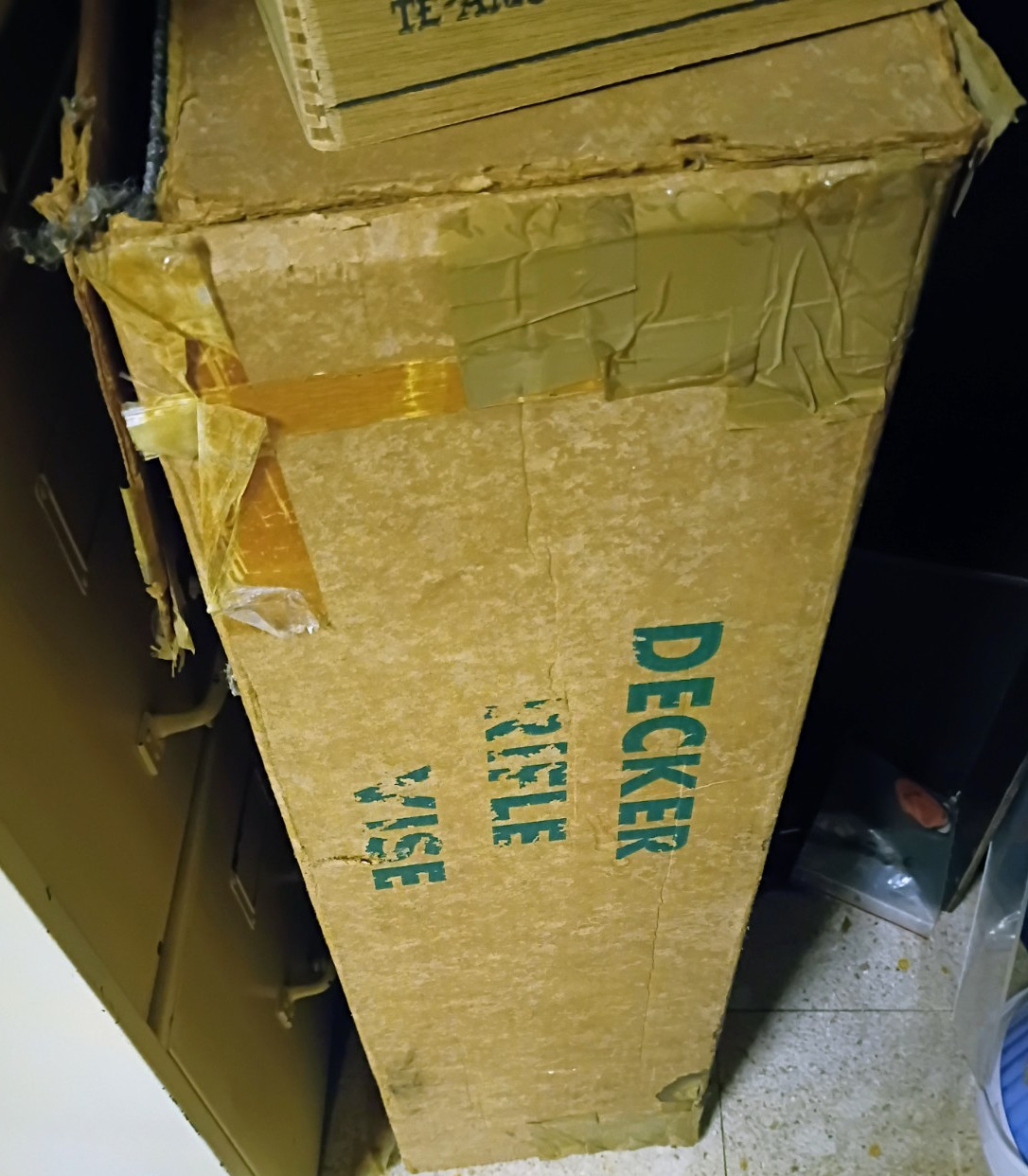 Decker Rifle Vice Brown Boxed Battery Not Included gallery