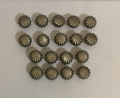 Cabinet Knobs Pulls Melon Scalloped Flower Satin Nickel Boho Retro (lot of 18)