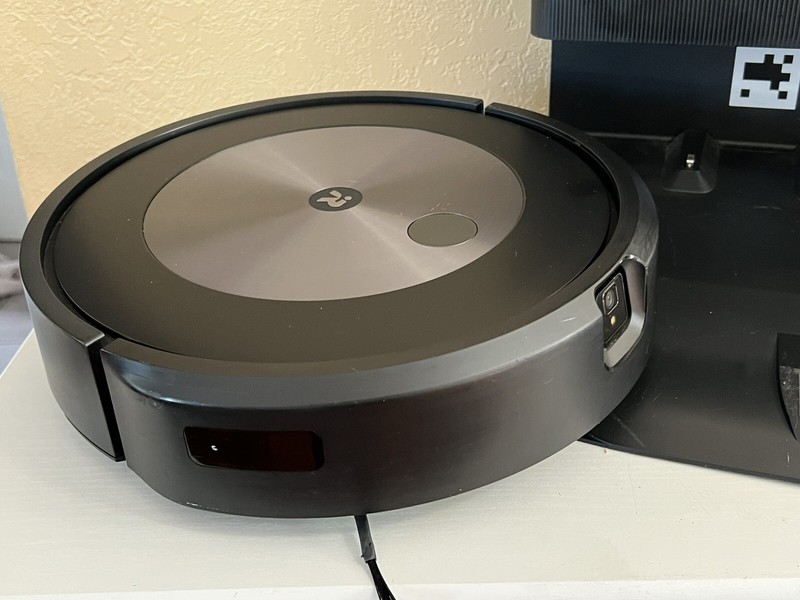 iRobot Roomba j7+ Plus Self-Emptying Robotic Vacuum Floor Cleaner Robot Works! gallery