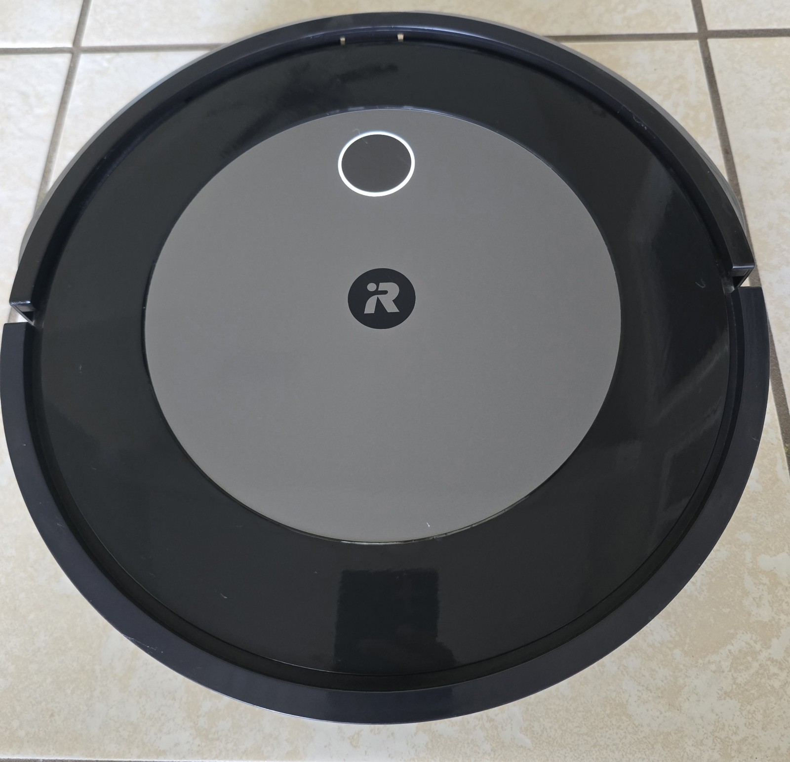 Robot Roomba J7 Robot Vacuum | Smart Mapping | Obstacle Avoidance | Black gallery