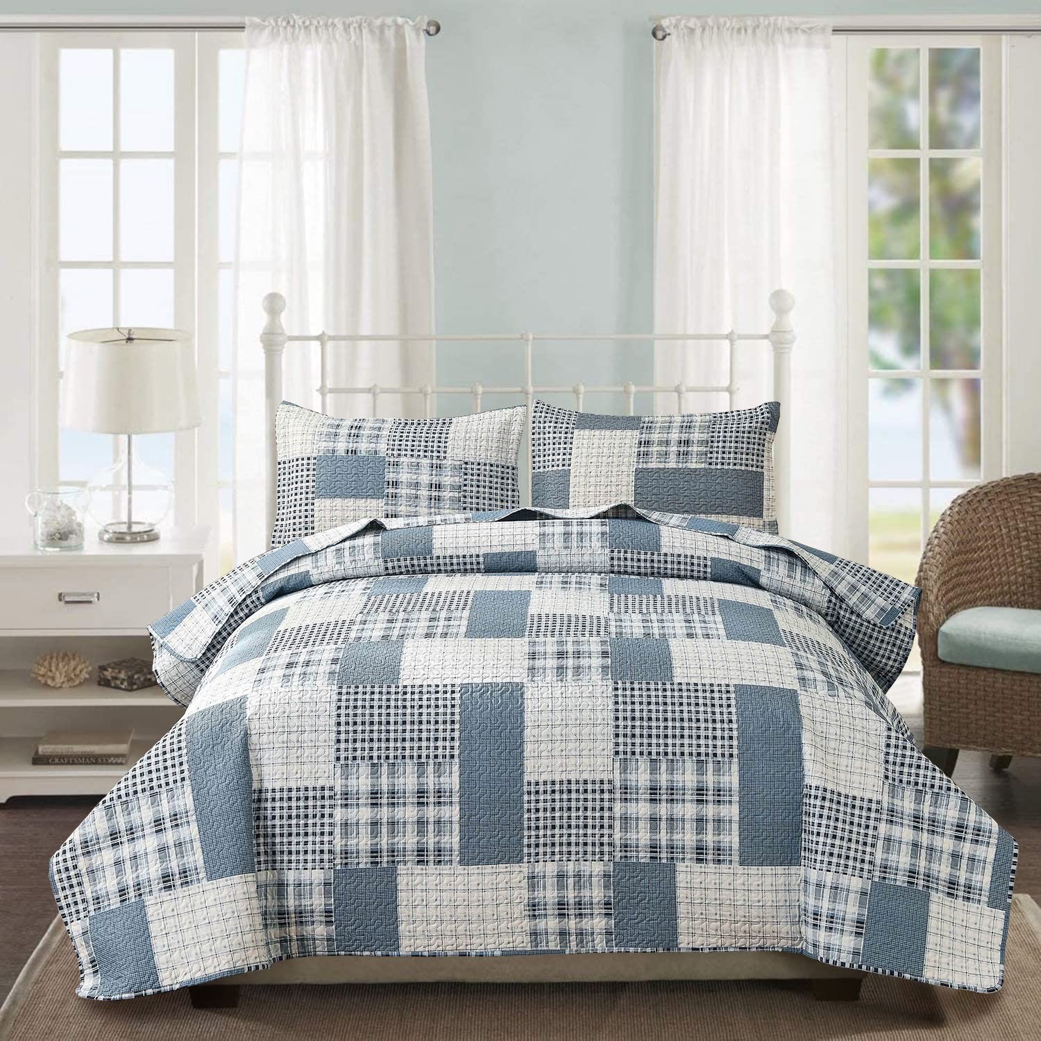 Jarson 3-Piece Plaid Quilt Set King Size Lightweight Soft Summer Bedspread Bl... gallery