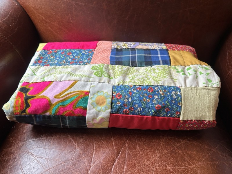 Crib Quilted Patchwork Quilt Multicolor Cotton/Polyester 48x60 Vintage gallery