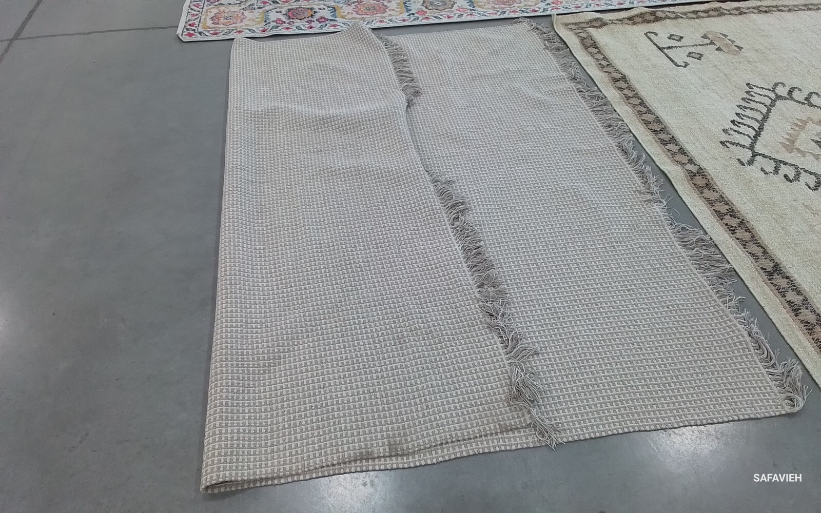 IVORY / GREY 8'-0" x 8'-0" Back Stain Rug, Reduced Price 1172773977 MTK340A-8SQ gallery