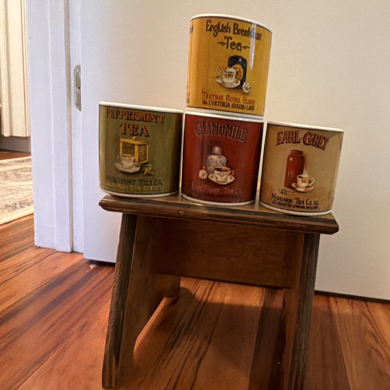 Vintage Oneida 4pc 8oz Ceramic Tea Theme Mugs Microwave Safe, no chips gallery