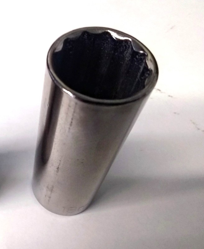 Kobalt 22838 3/8" Drive 18mm Deep Socket 12 Point USA gallery