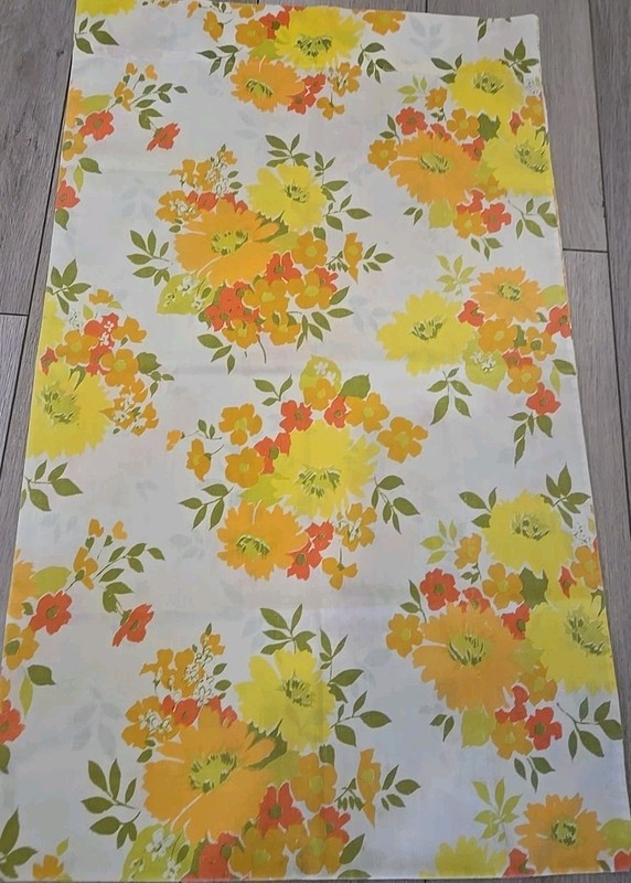 VTG Sears Perma Prest Std Pillowcases (3) Muslin Goovy 70's Floral Print EUC gallery