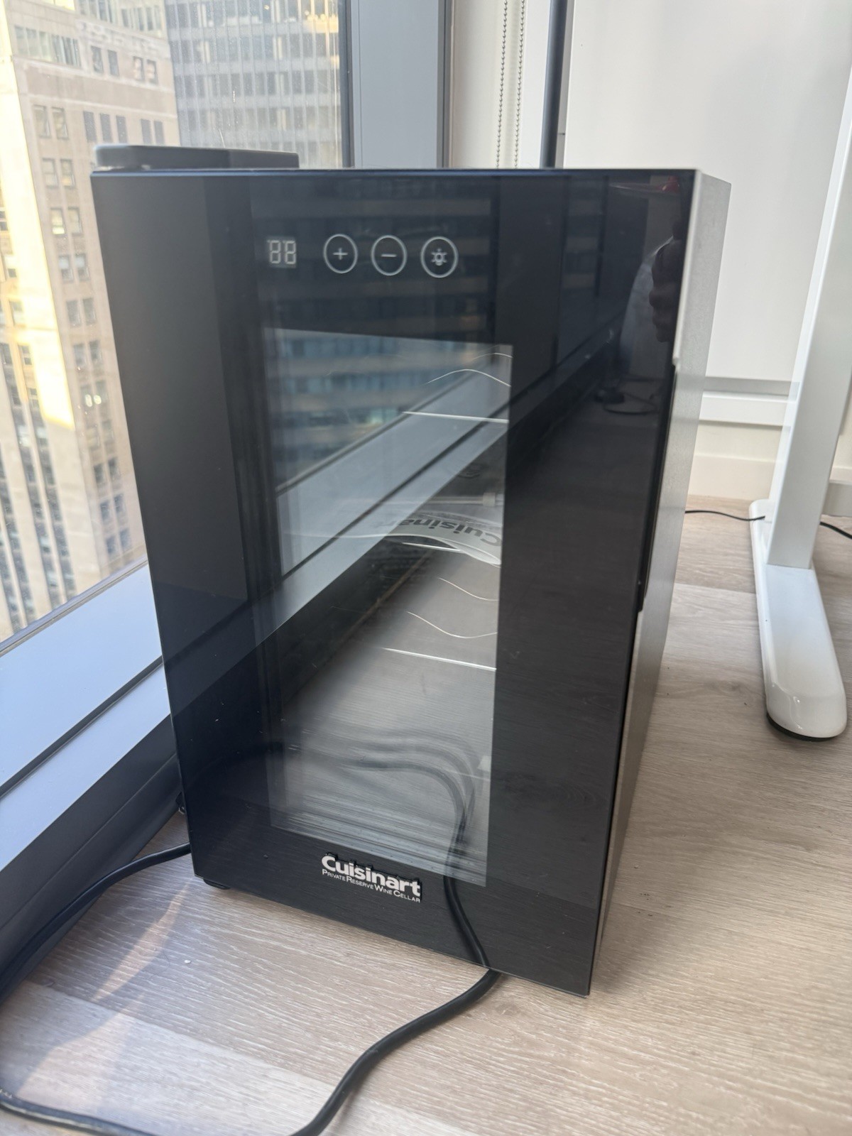 Cuisinart CWC-800CEN 8-Bottle Private Reserve Wine Cellar gallery