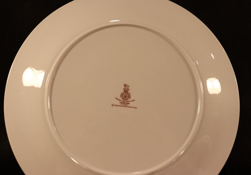ROYAL DOULTON HARLOW PATTERN 4-5-PC PLACE SETTINGS NEW IN ORIGIN MAILING BX 1987 gallery