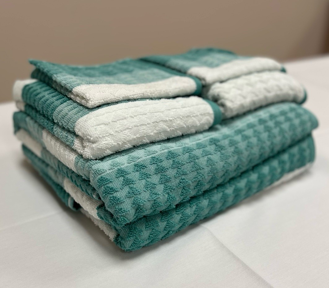 Teal & White Striped Chevron Printed New 6 Piece Bath Towel Set gallery