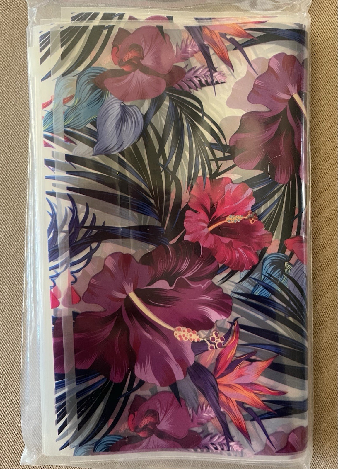 12 Floral Pattern Resealable & Reusable Bags~Each Bag 8” X 7 1/2”~New In Package gallery