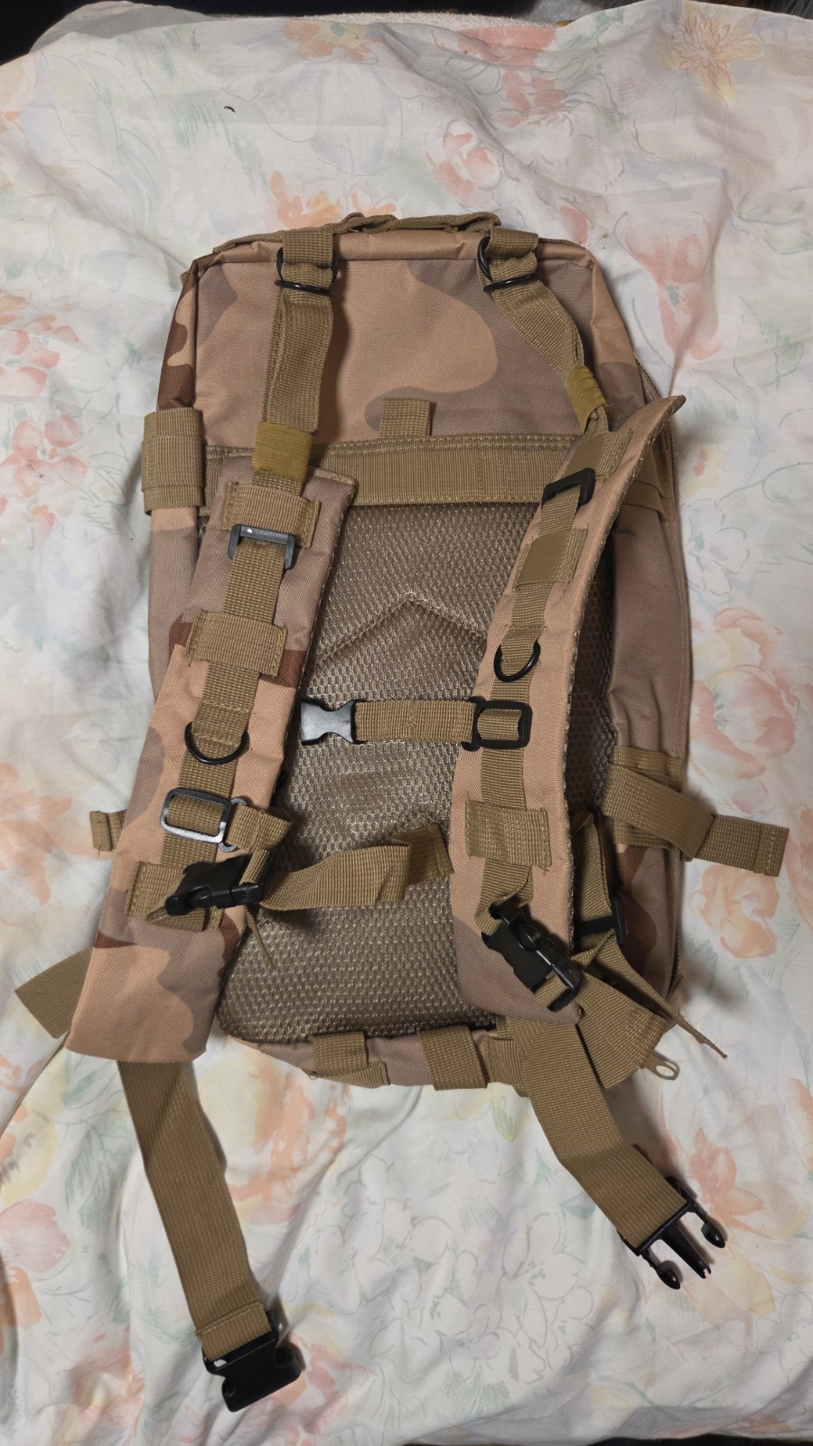 Backpack Small Hikers Military Style 18" - 4 Compartments 2