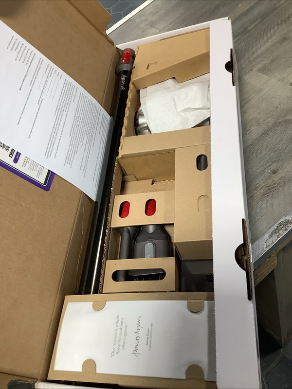 Dyson V8 Cordless Stick Vacuum gallery