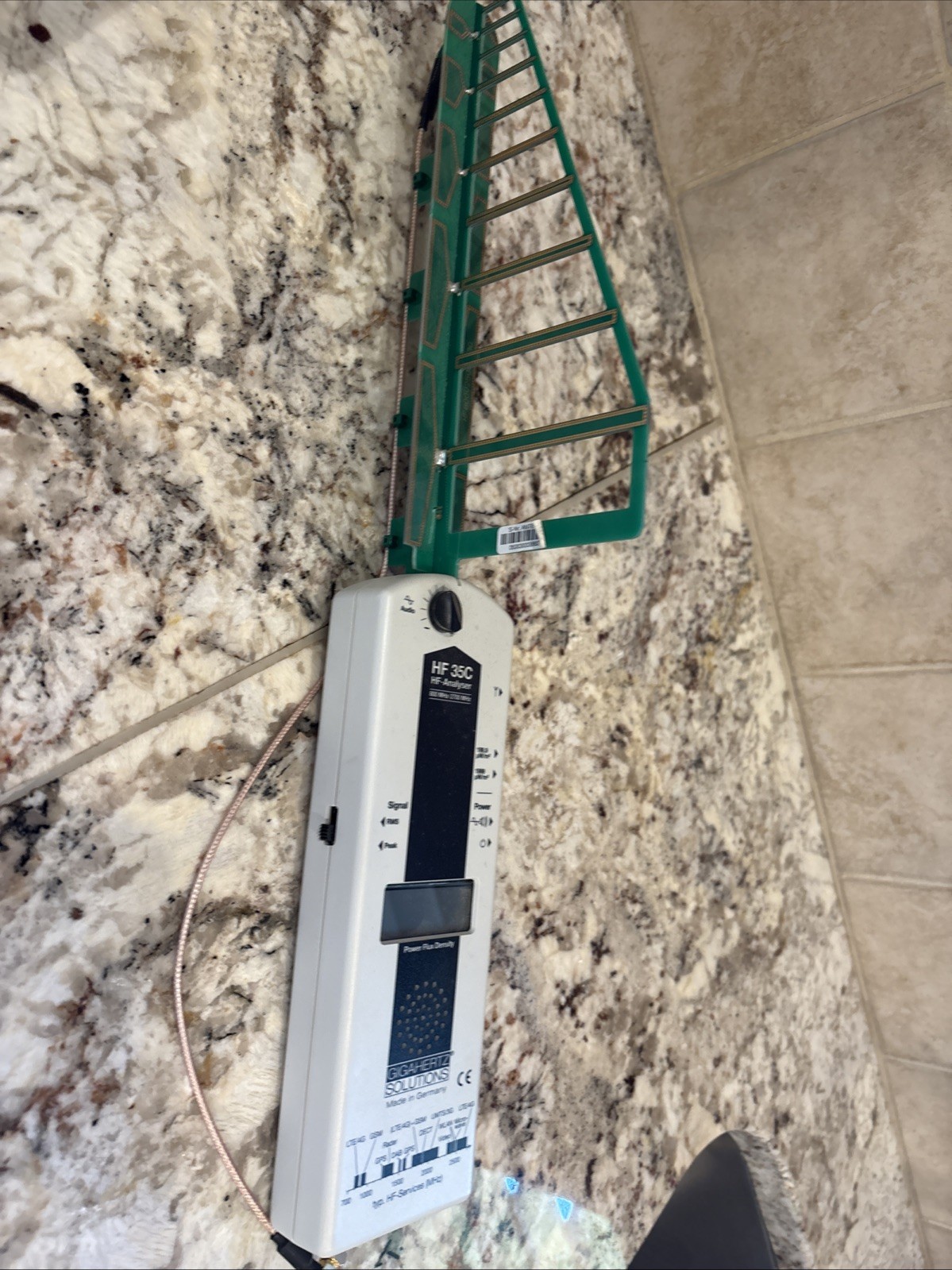 Gigahertz Solutions HF35C RF Microwave Radio Frequency Meter + DG-20 Attenuator gallery