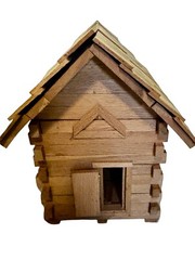 Vintage Primitive Log Cabin Handmade Unique Oak Amish Made Birdhouse WELL MADE