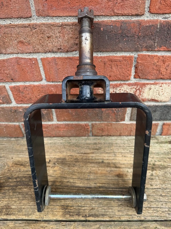 Woods Front Caster Wheel Fork M2560 M2760 PM260Z 09247451 gallery