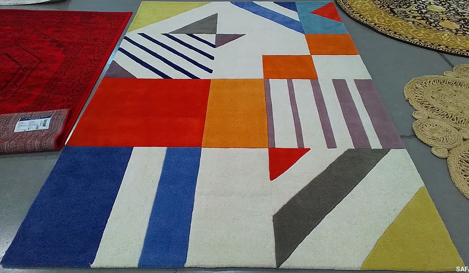 IVORY / MULTI 6'-0" x 9'-0" Flaw in Rug, Reduced Price 1172800504 FTV120A-6 gallery