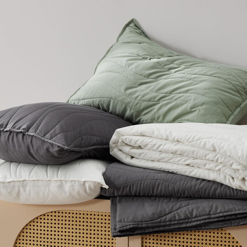 Summer Quilt – Below Zero Cooling Comforter Queen Size, White, Moisture-Wicking gallery