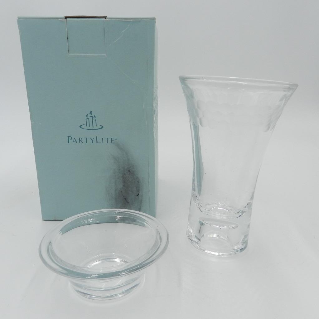 NIB Partylite Clarity P9222 5" Taper/Tealight Candleholder 2 Piece Retired gallery