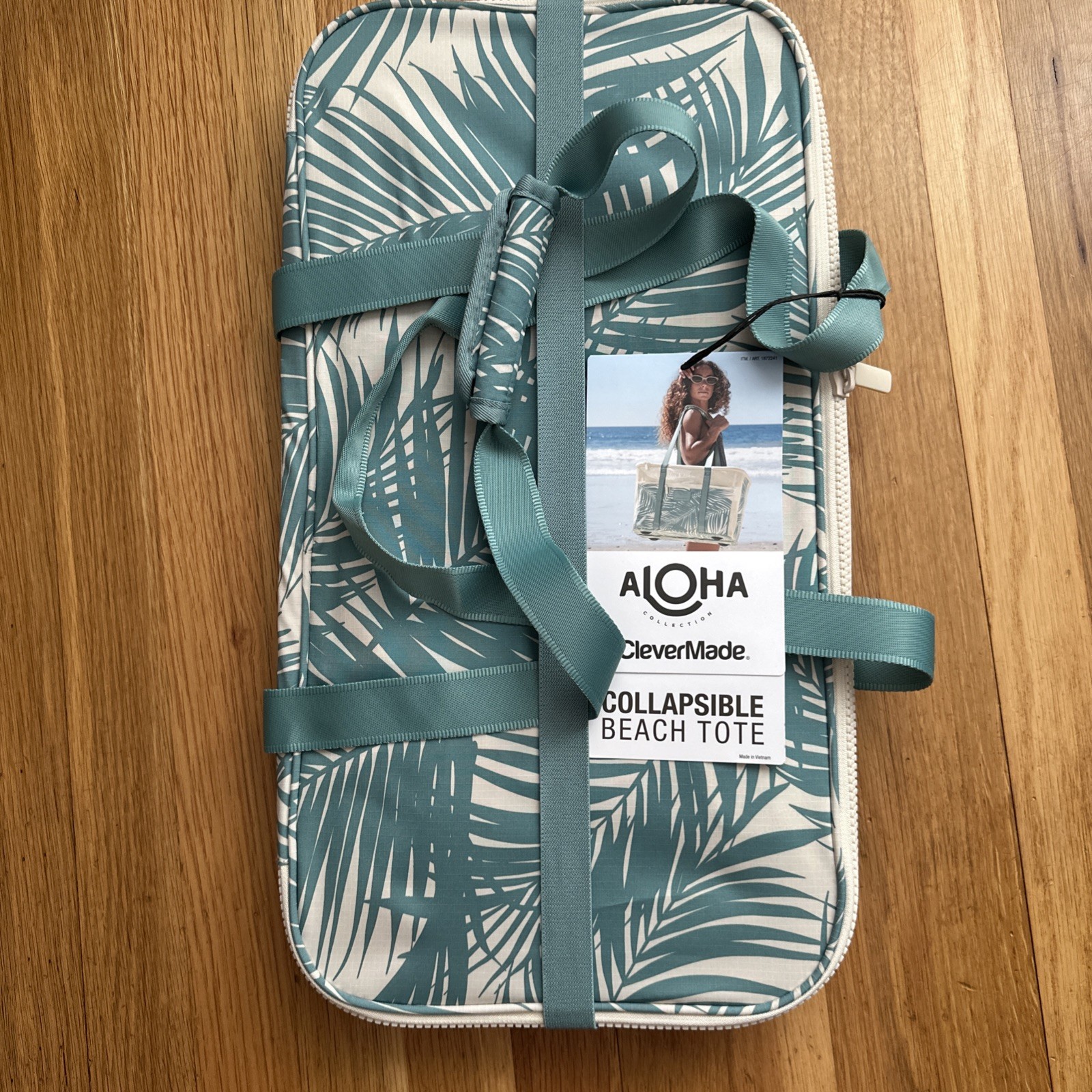 Aloha Collection CleverMade Collapsible Beach Tote Bag Floral Teal Green Hawaii gallery