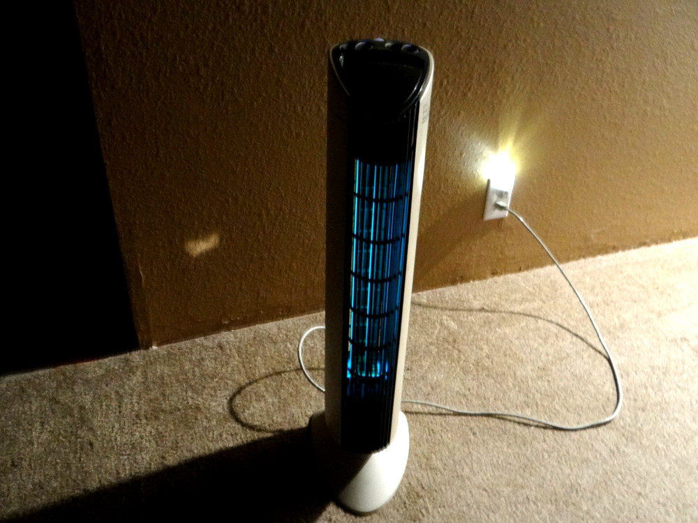 Ionic Breeze GP 4.0 Silent Air Purifier Germicidal Protection (New UV Light Bulb