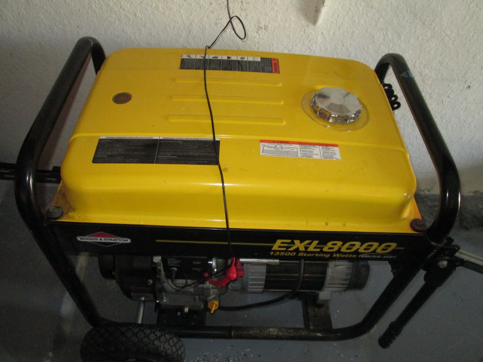 briggs & straton EXL 8000 13500 W Power Generator gallery